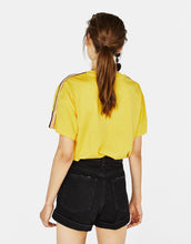 Load image into Gallery viewer, T-shirt with side taping