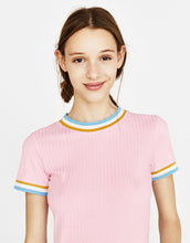 Load image into Gallery viewer, T-shirt with contrasting collar