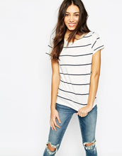 Load image into Gallery viewer, Vero Moda Stripe Tee